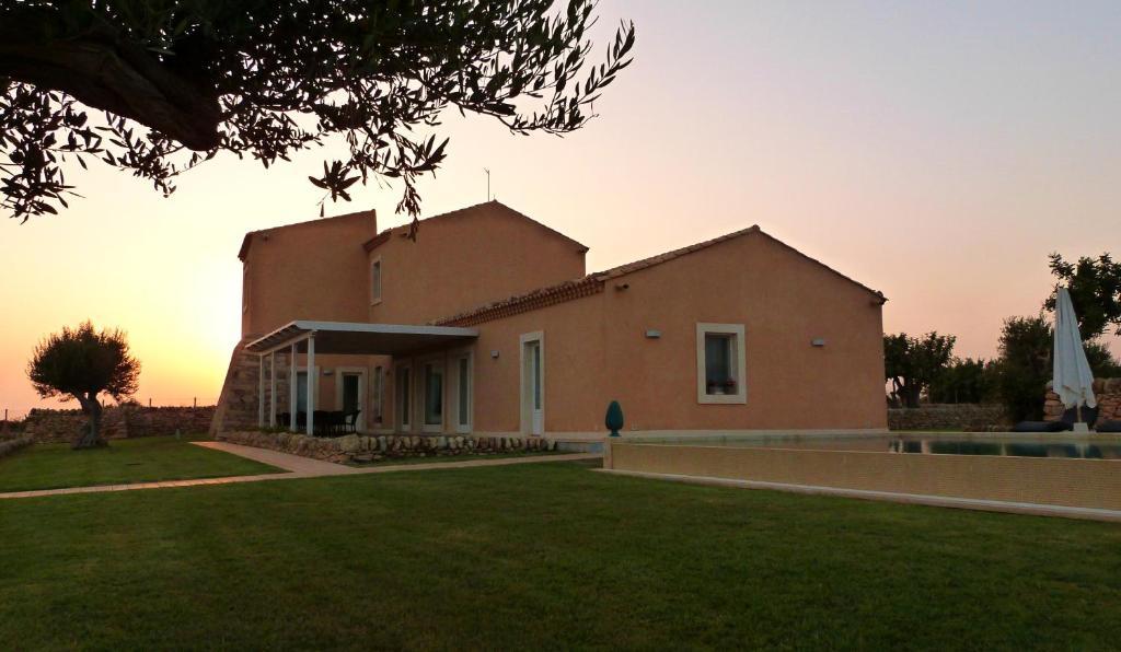 Antica Locanda Del Golf Рагуза Экстерьер фото